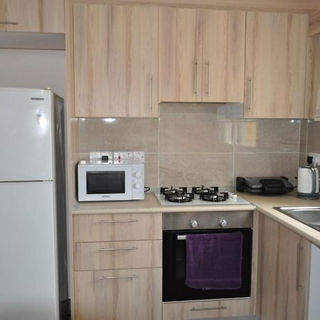 Alp Apartment Famagusta  Buitenkant foto