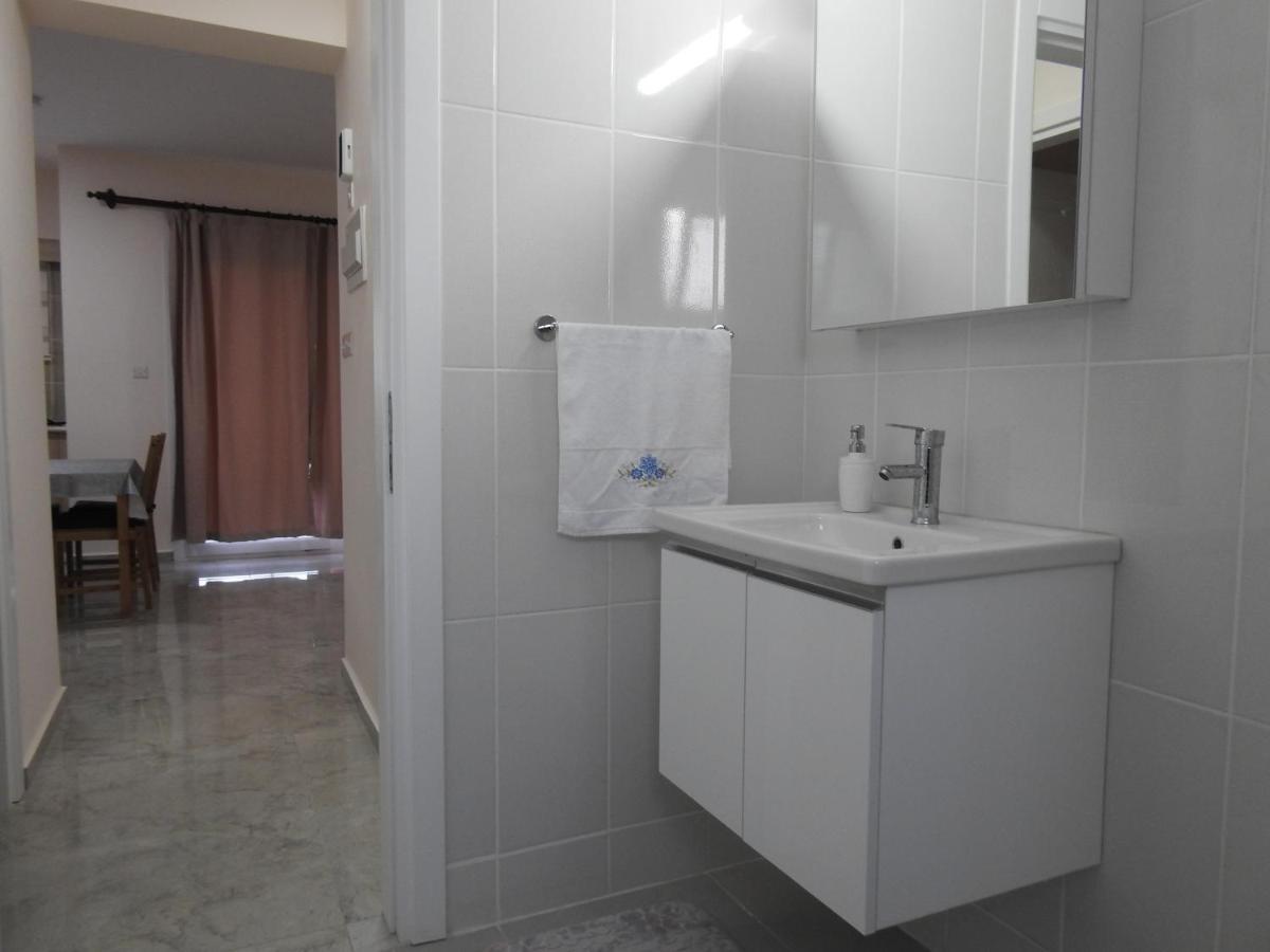 Alp Apartment Famagusta  Buitenkant foto