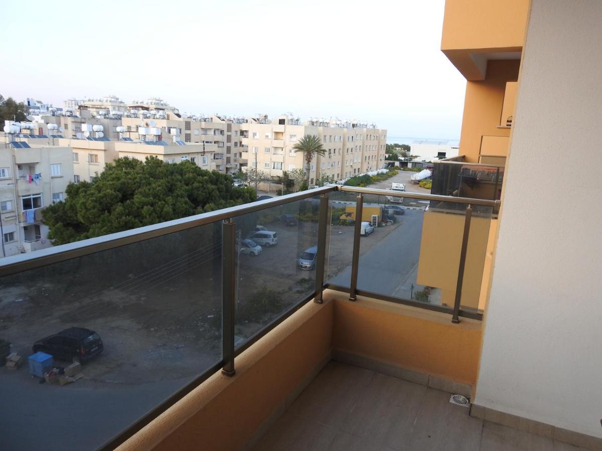Alp Apartment Famagusta  Buitenkant foto